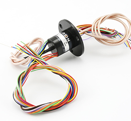 ���ܙC늻��h(hu��n)�ڟo�˙C�ϵđ�(y��ng)��